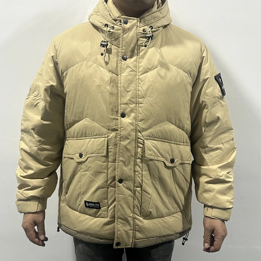 百货 6000 卡其色羽绒服