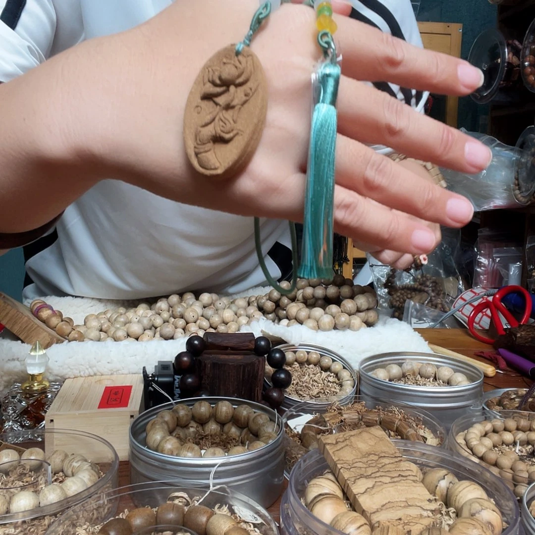 手工制作香牌挂件车挂一个