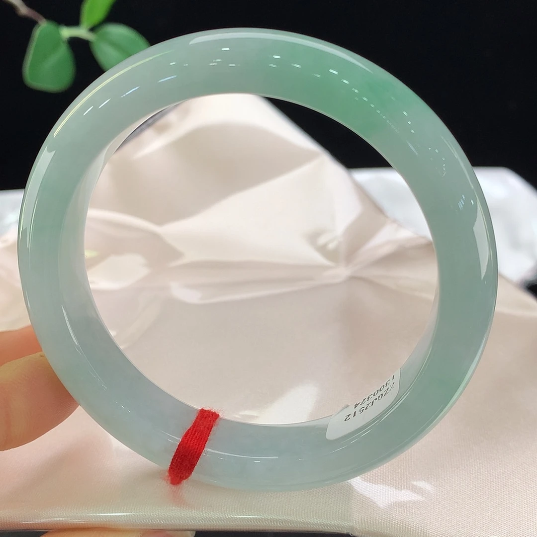 翡翠未镶嵌手镯0324