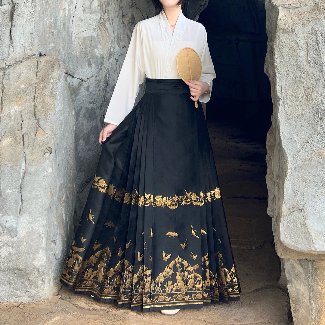 原创织金刺绣国风新中式日常上衣通勤马面马面裙套装2025新款薄款