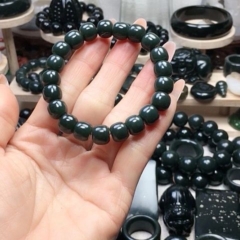 【闪购商品】未镶嵌手链和田玉