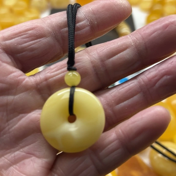 琥珀未镶嵌裸石原矿