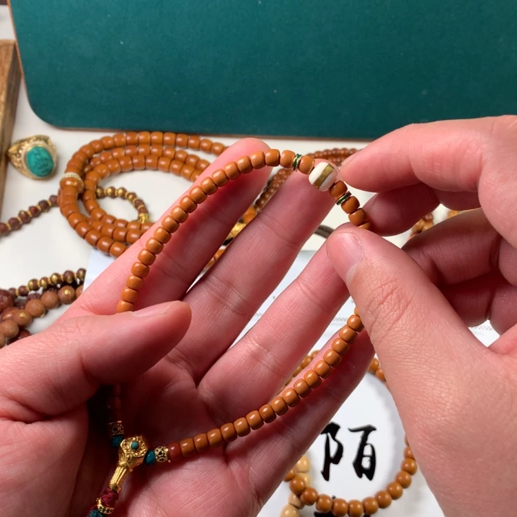 【闪购商品】橄榄核吊坠25686868686898