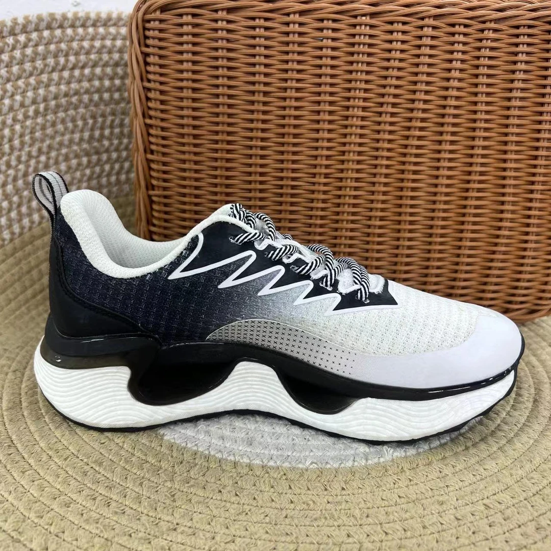 D793（偏小一码）休闲透气时尚网面春夏潮流运动轻弹透气运动鞋跑鞋