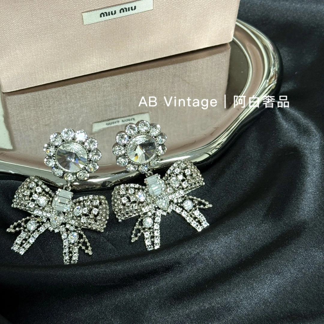 95新 MIU MIU/缪缪 阿白奢品/缪缪 蝴蝶结耳夹 耳环