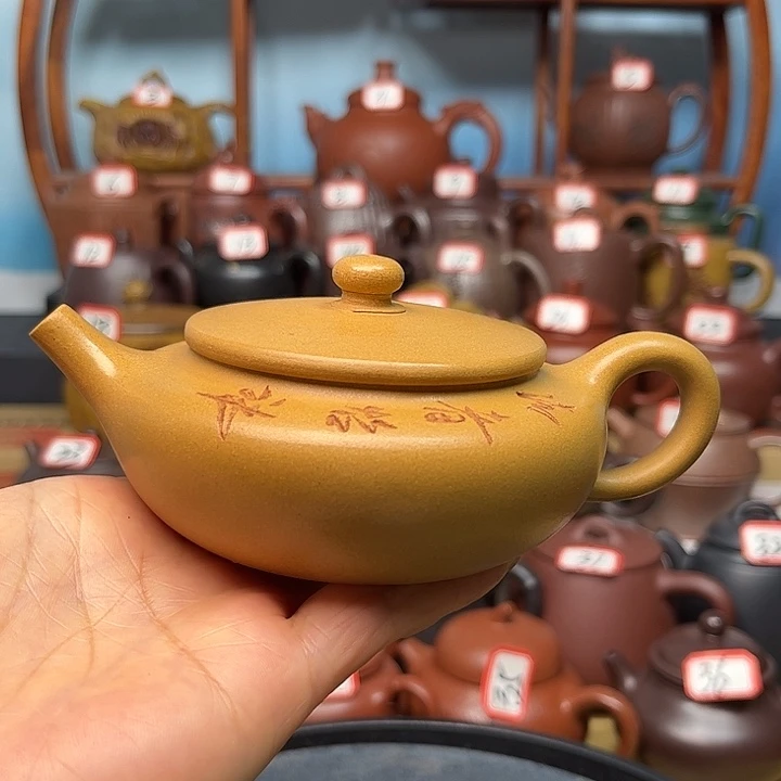 微瑕不带证书礼盒150c c