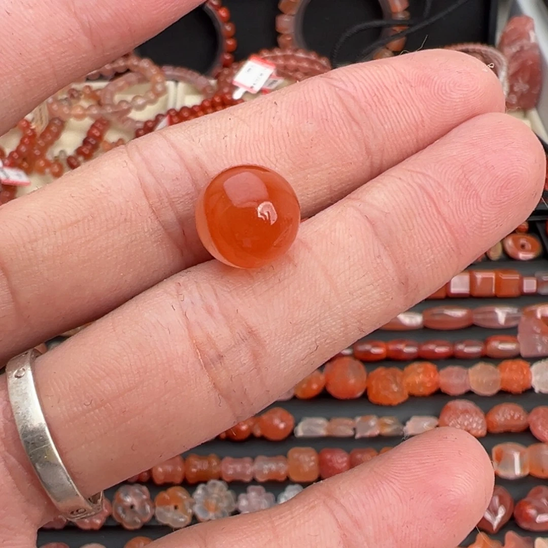 南红玛瑙未镶嵌颈饰圆珠11mm