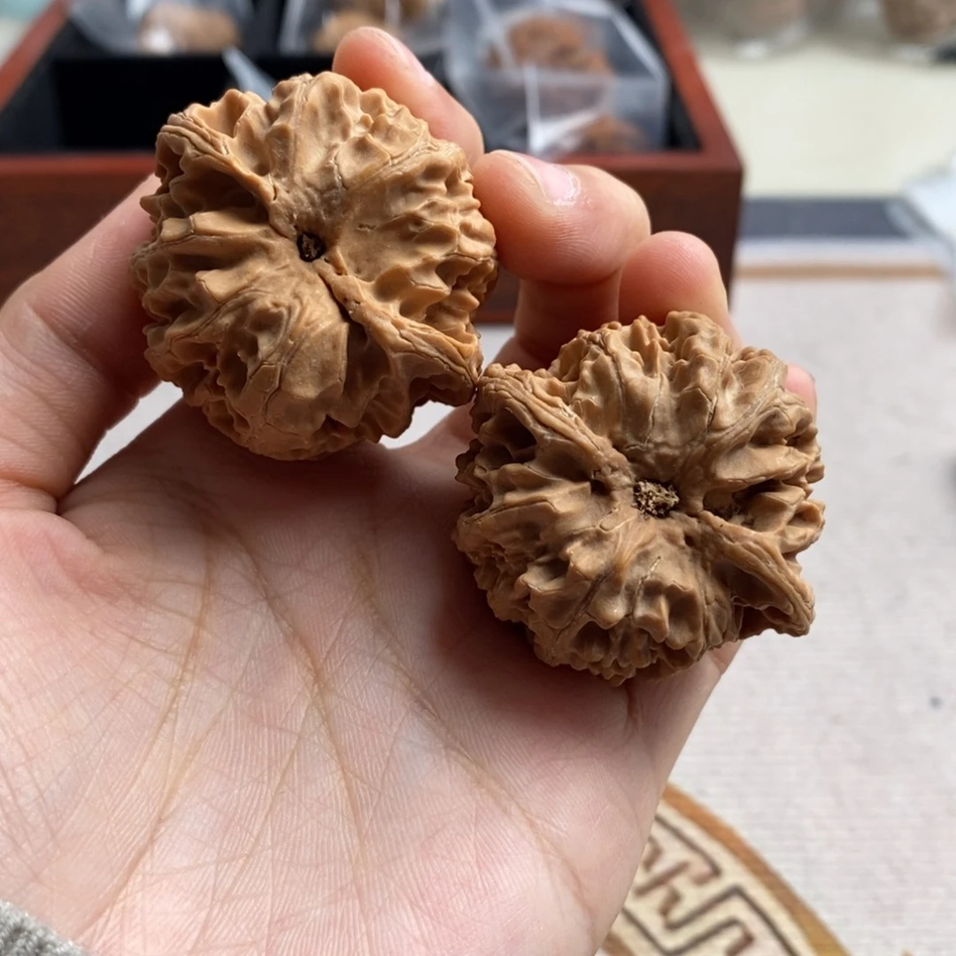 文玩核桃吊坠简**点苹果