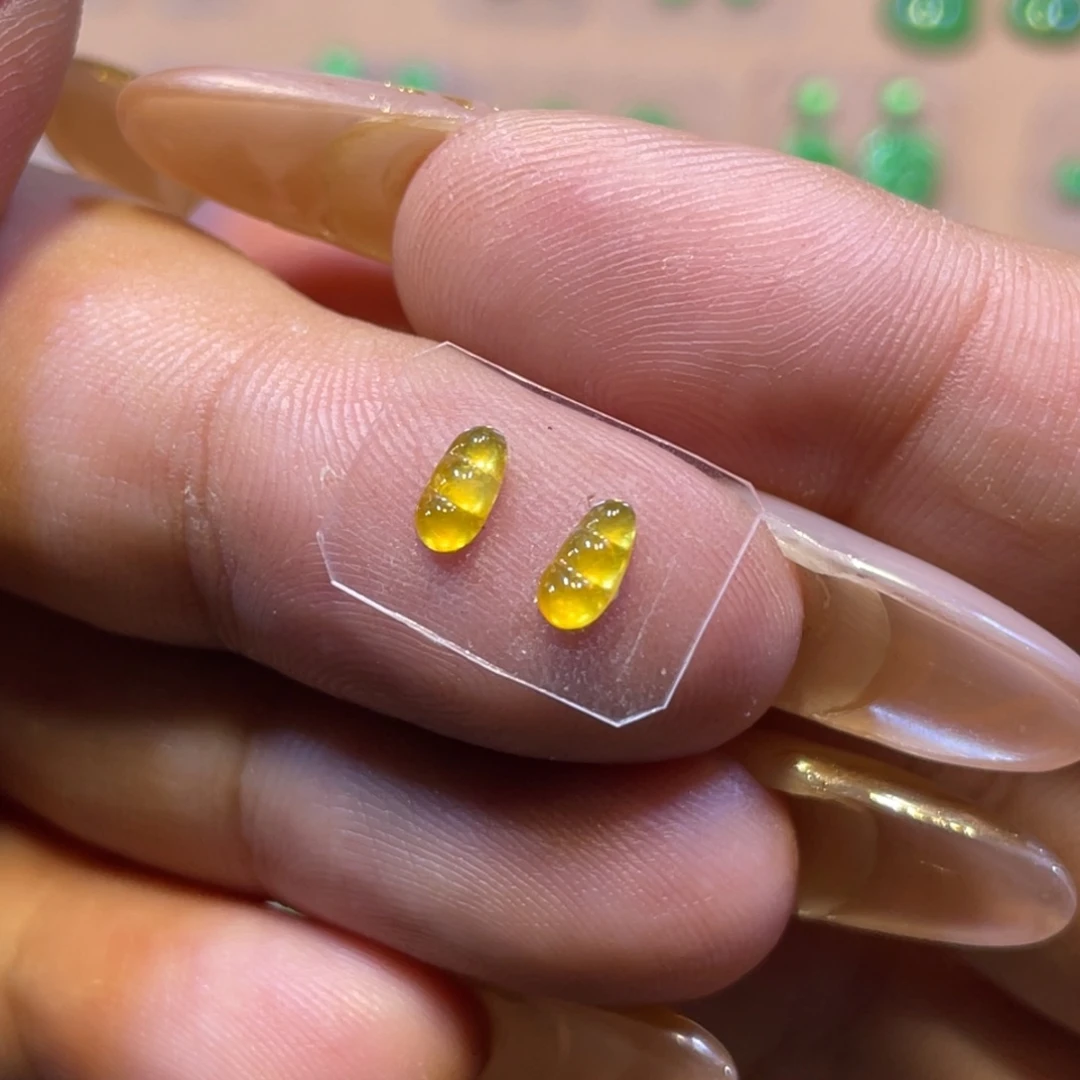 颈饰未镶嵌翡翠豆子