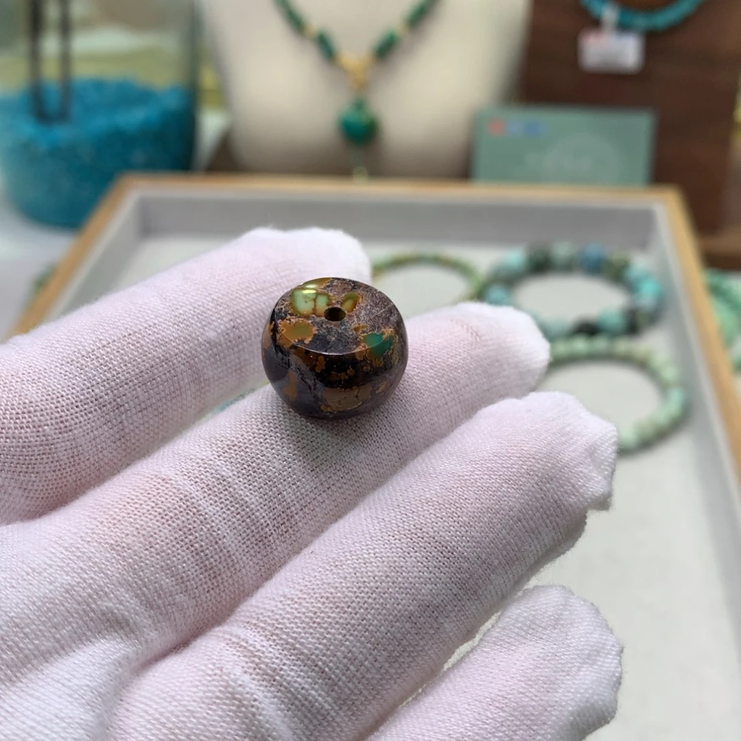 绿松石未镶嵌配饰