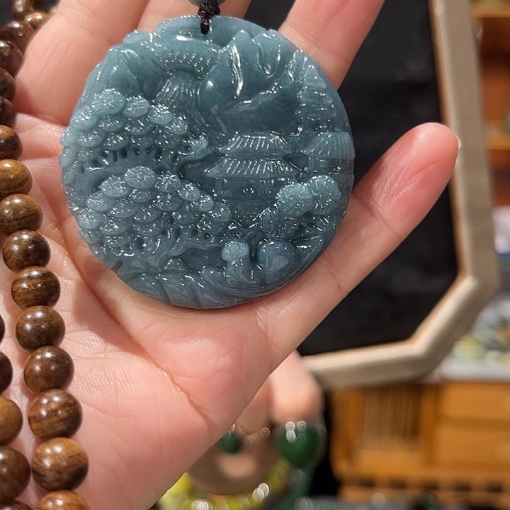 颈饰未镶嵌和田玉