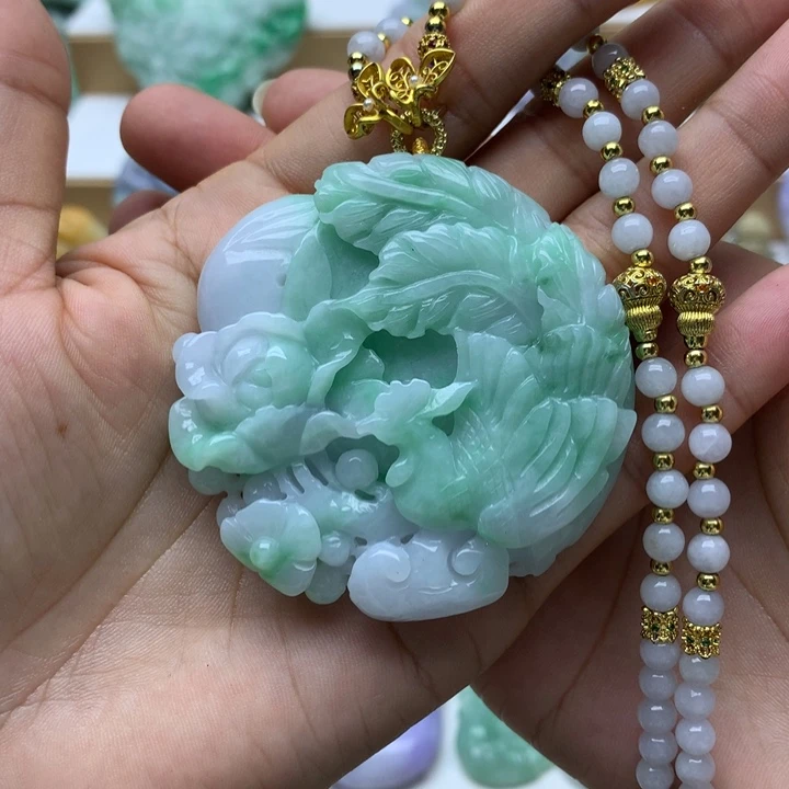颈饰未镶嵌翡翠翡翠