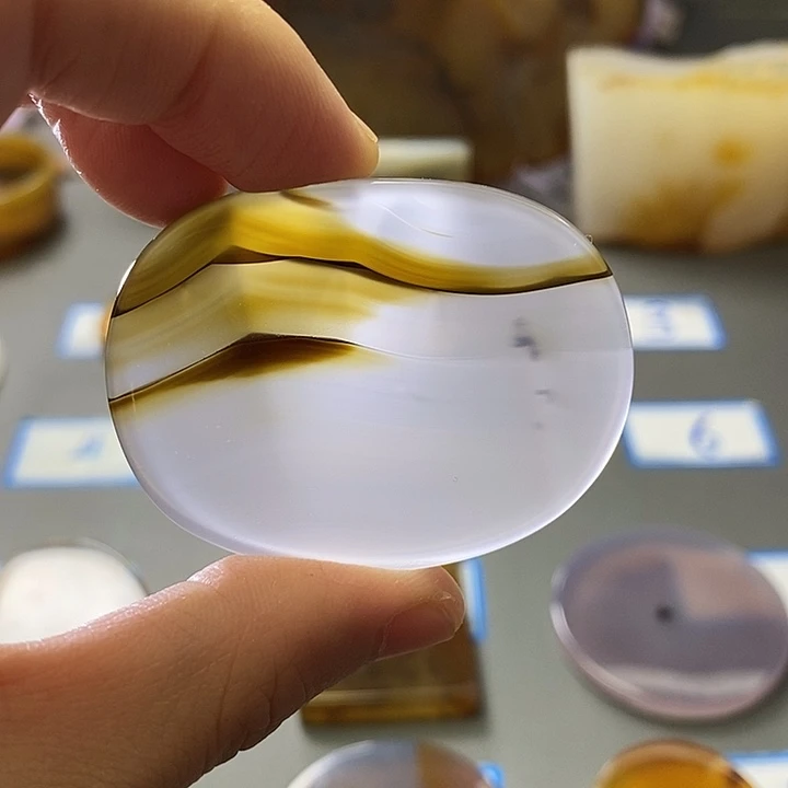 玛瑙/玉髓未镶嵌珠宝半成品62