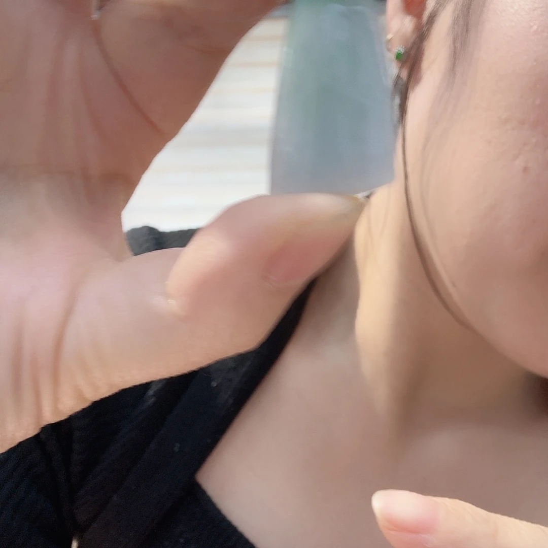 翡翠未镶嵌颈饰竹节