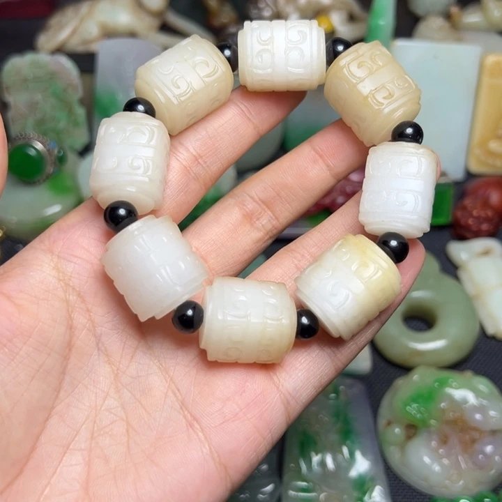 滴血莲花菩提吊坠
