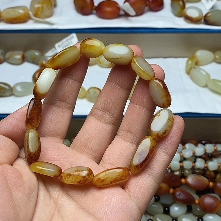 ？***‘未镶嵌手链和田玉