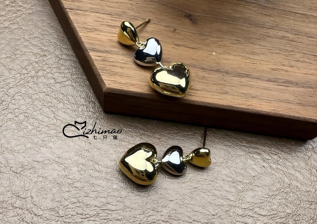 铜合金耳饰 耳钉气质小众轻奢时尚复古法式桃心