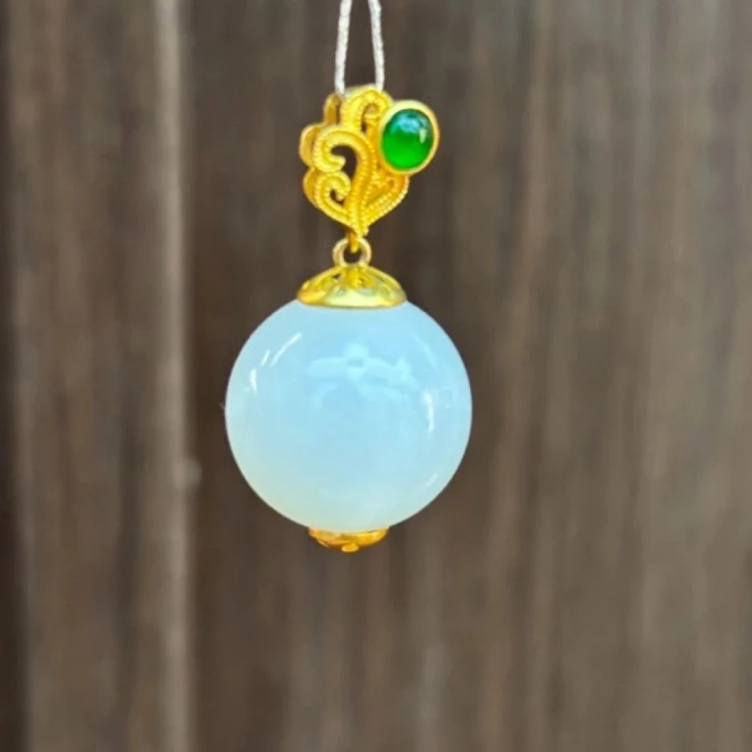 3722 和田玉俄料18k金镶嵌15mm吊坠 多样性发其一