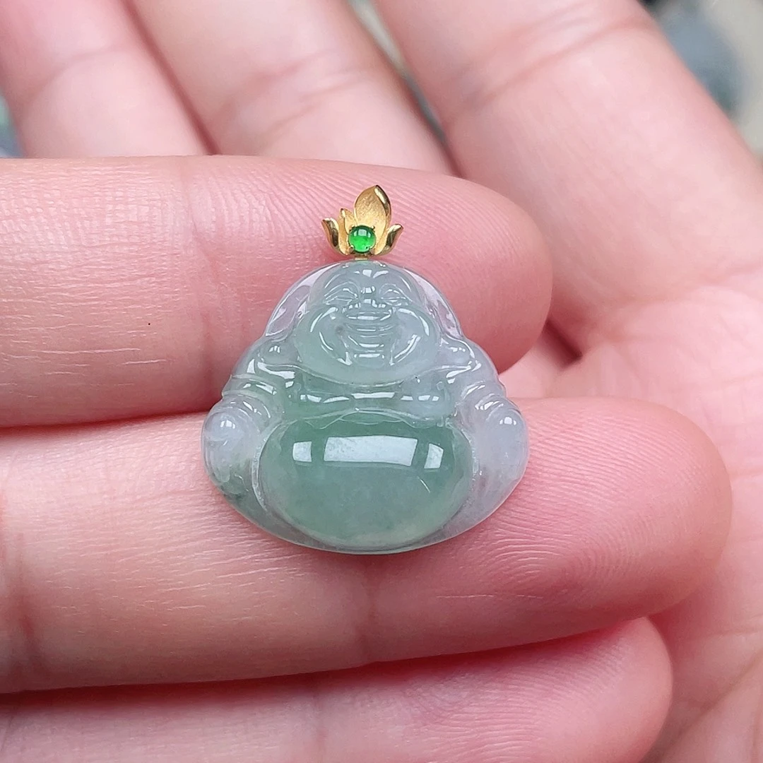 翡翠未镶嵌颈饰佛公