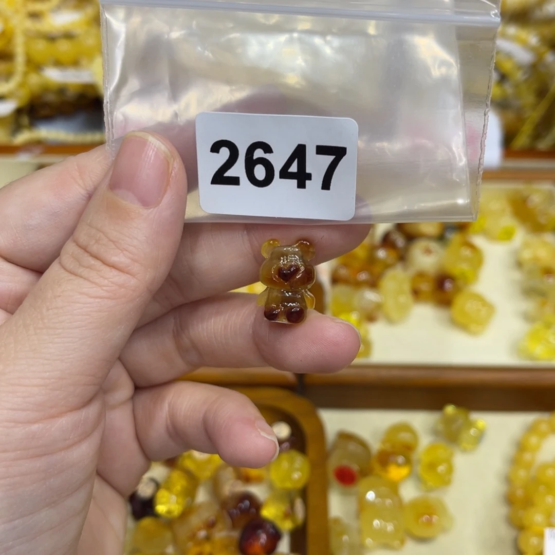 琥珀珠宝奇石未镶嵌