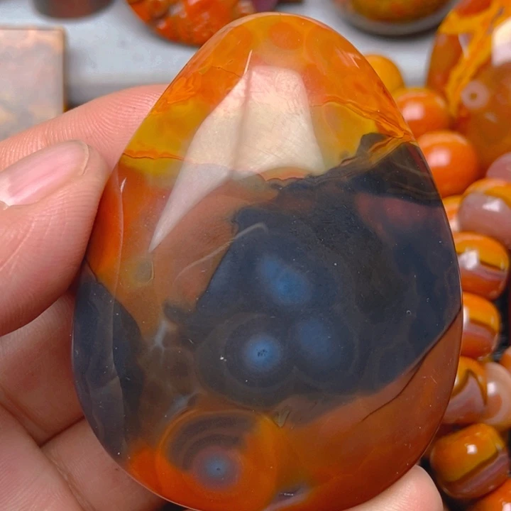 玛瑙/玉髓未镶嵌吊坠