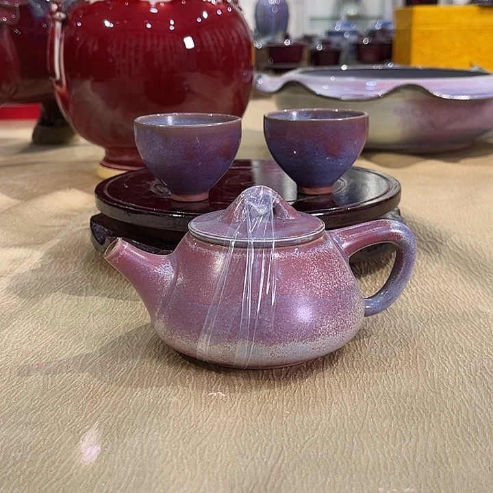 钧瓷的制作方法和工艺都是由