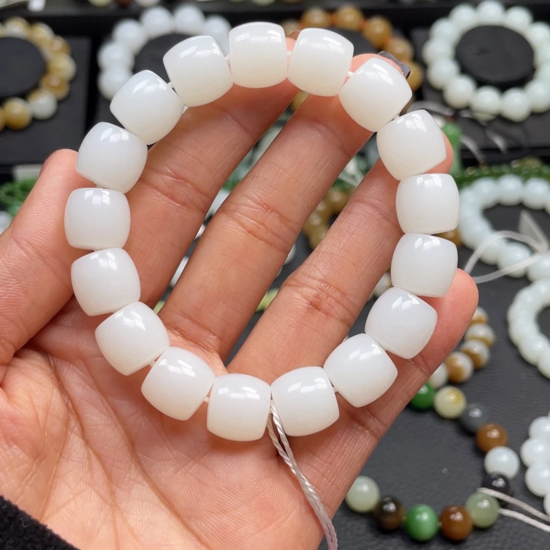 和田玉未镶嵌手链