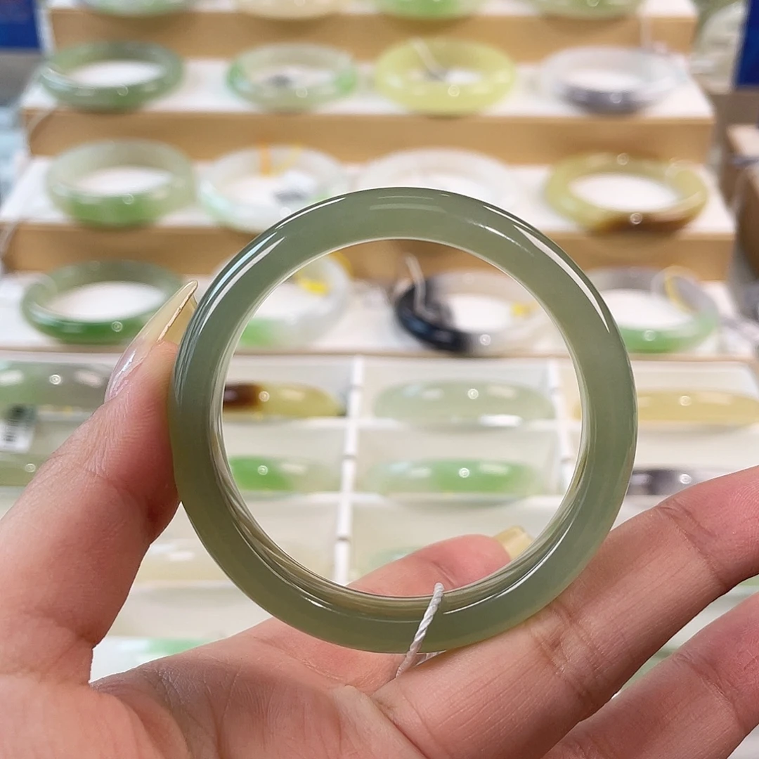 和田玉未镶嵌手镯冰葡萄 捡漏款