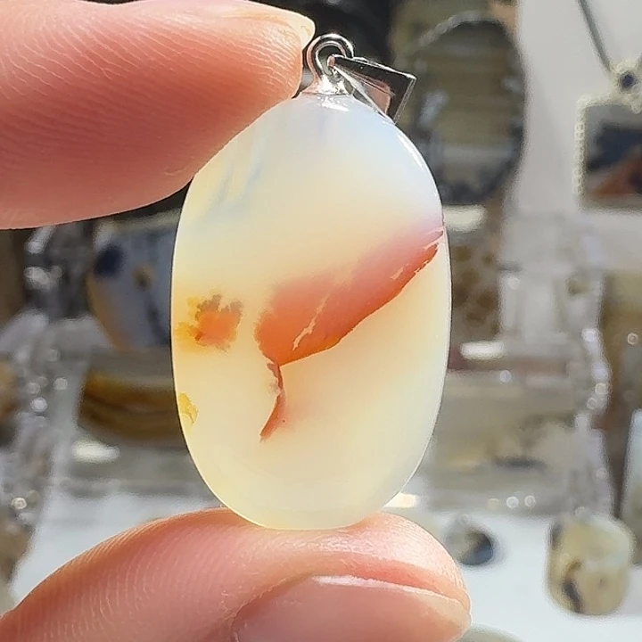 未镶嵌玛瑙/玉髓珠宝奇石