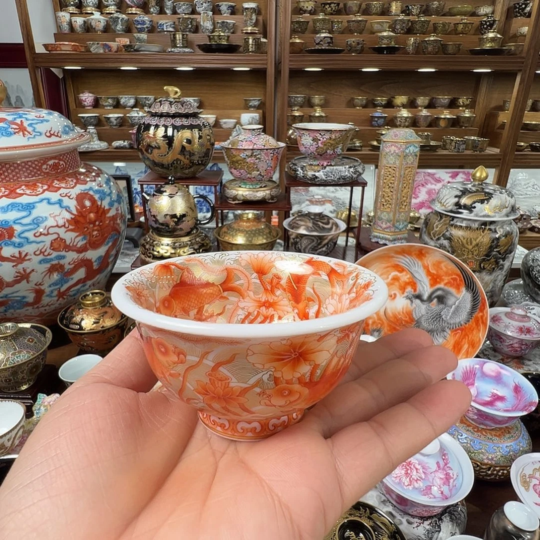 矾红九鱼描金海水压手杯