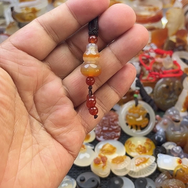 玛瑙/玉髓未镶嵌颈饰