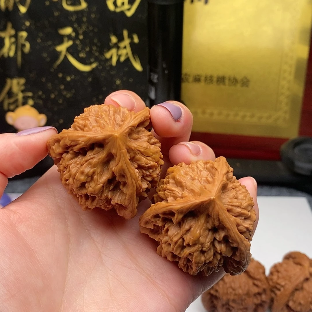 吊坠文玩核桃左**风