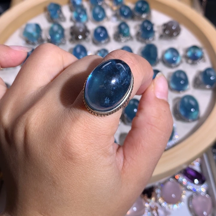 【闪购商品】水晶戒指银S925镶嵌冰*淋戒指