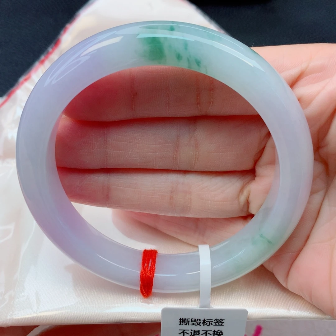 翡翠未镶嵌手镯61.5圈 细糯化春带彩推荐
