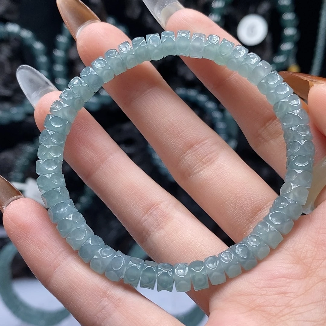 未镶嵌手链翡翠6.8mm药片无相手串