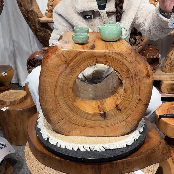 香樟木香樟木根雕凳子一物一拍编号510长28宽25高37