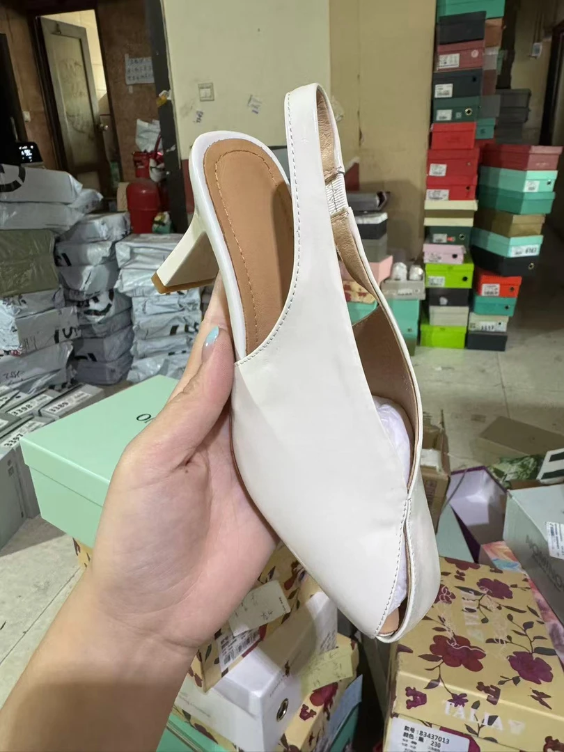 2313-1新款百搭包头凉鞋