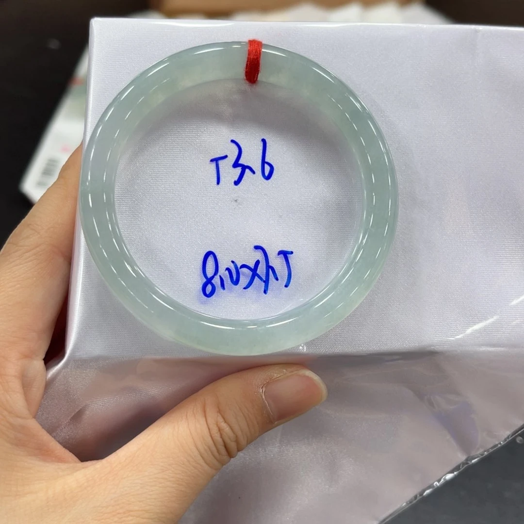 未镶嵌手镯翡翠翡翠