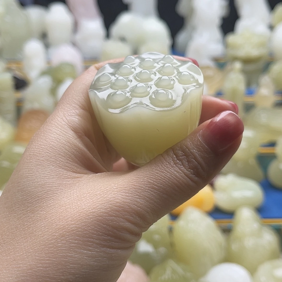 念***旧玉天然桌面小摆件