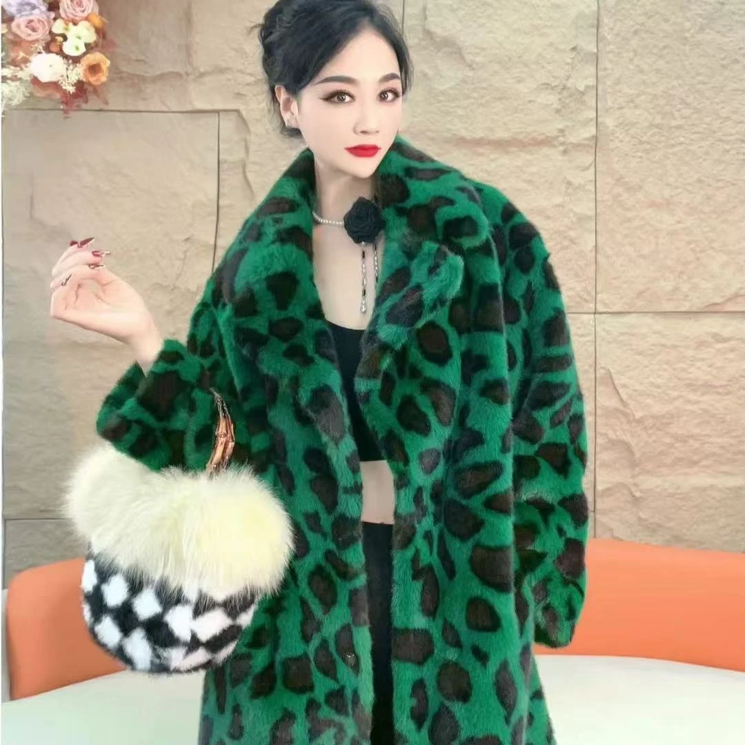 06【凡家衣橱】时尚百搭洋气轻奢重工仿水貂绒外套