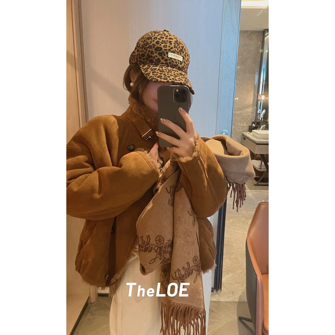 TheLOE/羊毛宽松百搭温暖双排扣外套#LE-8592W