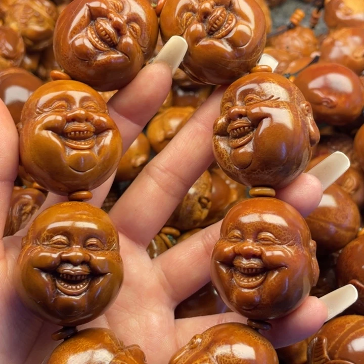 橄榄核吊坠鹰**鹀橄榄核