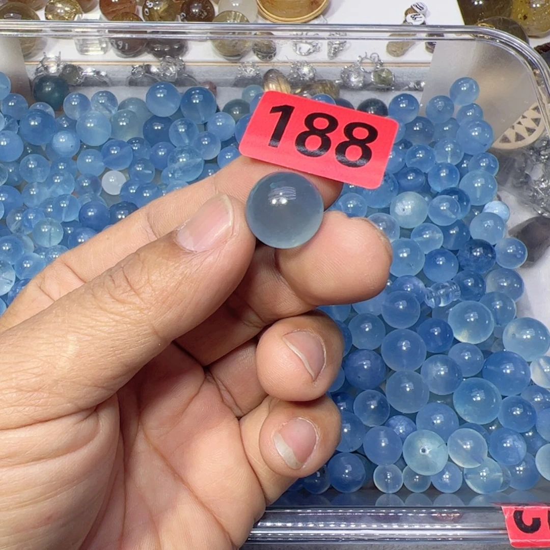 水晶颈饰未镶嵌天然