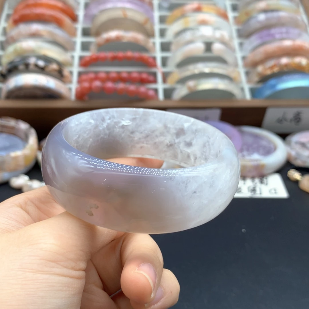 【闪购商品】玛瑙/玉髓手镯未镶嵌?