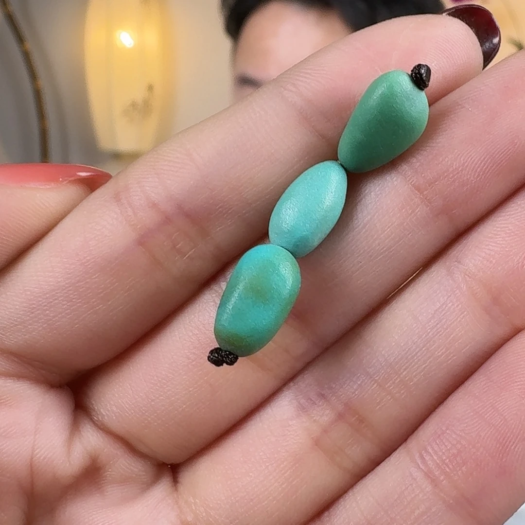 绿松石未镶嵌挂件