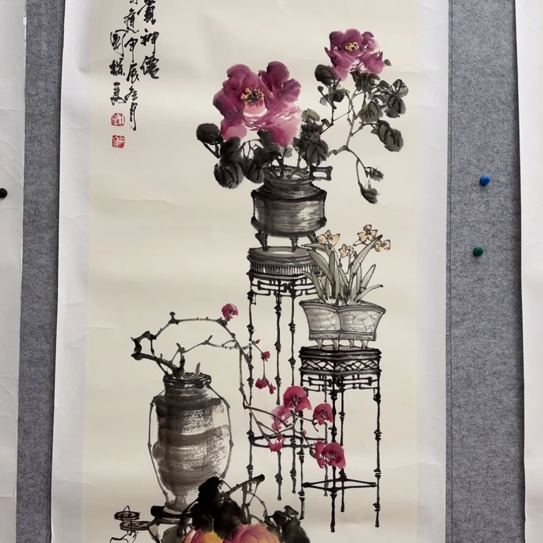 国画花鸟等图案为主线