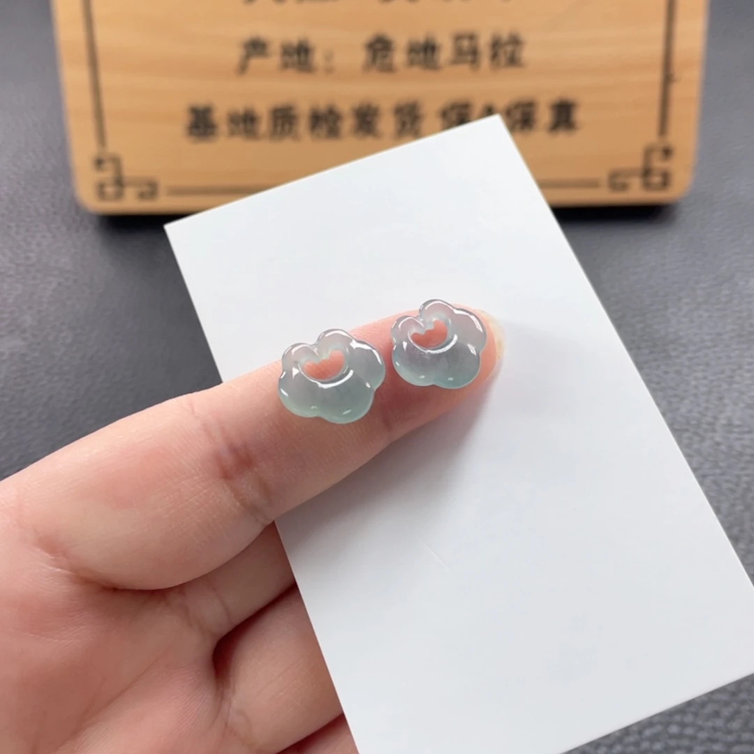 【闪购商品】散珠翡翠如意锁多样性一件发