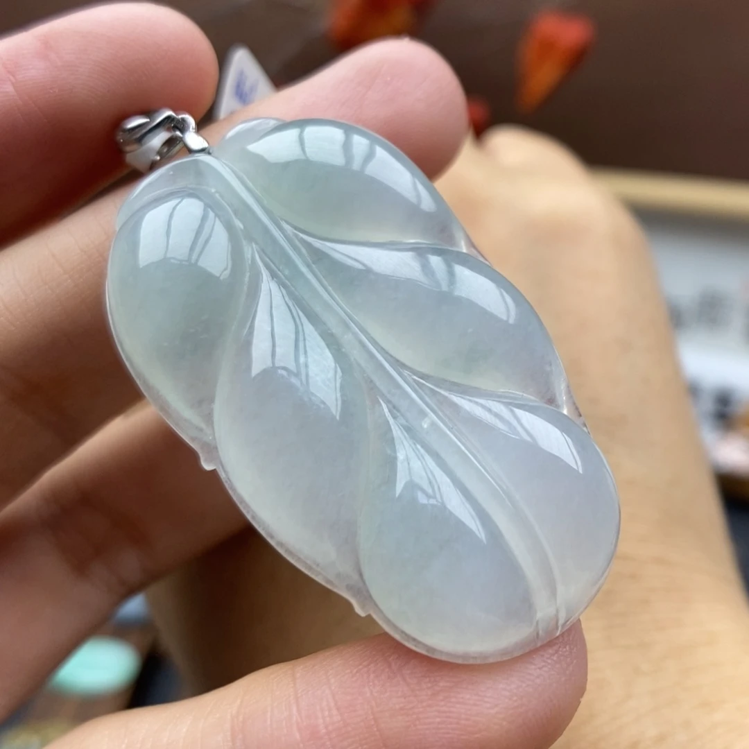 【闪购商品】颈饰银S925镶嵌翡翠39