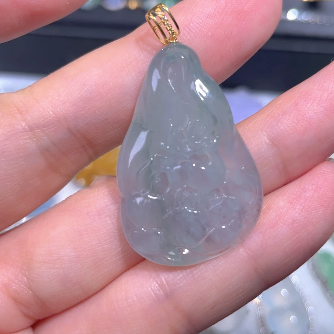 颈饰18K金镶嵌翡翠翡翠