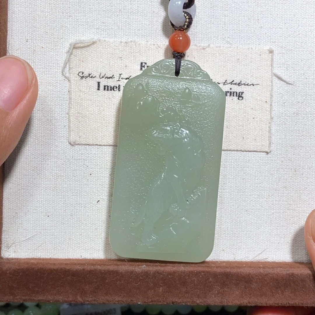 和田玉（糖玉）颈饰未镶嵌